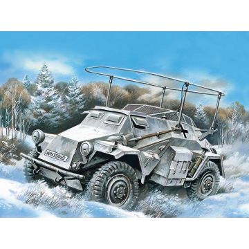 ICM 1:72 Sd.Kfz.261 German Radio Communication Vehicle Plastic Model Kit