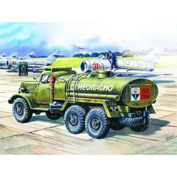 ICM 1:72 ZiL-157 Fuel Truck Plastic Model Kit