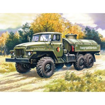 ICM 1:72 ATZ-5-375 Fuel Bowser Ural Truck Plastic Model Kit