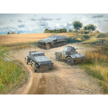 ICM 1:35 Wehrmacht Armoured Vehicles (Sd.Kfz.251/1 Ausf.A / Panzerspähwagen P 204 (f) / Sd.Kfz. 247 Ausf.B) Plastic Model Kit