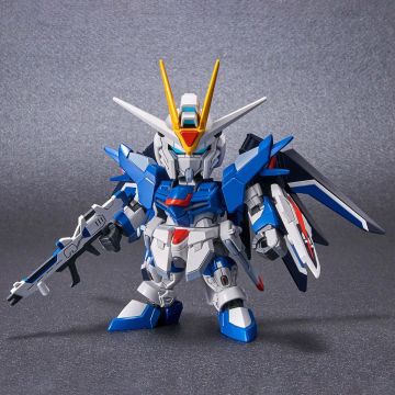 Bandai SD Gundam Ex-Standard Rising Freedom Gundam Gunpla SD