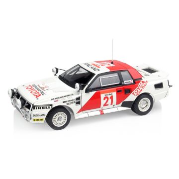 Beemax 1:24 Toyota Celica Ta64 1985 Safari Rally Winner Plastic Model Kit