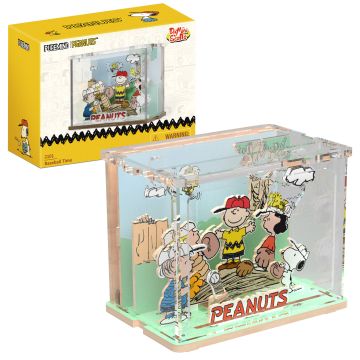 Puremind Peanuts™ Snoopy & Friends Baseball Time Wooden Model Kit