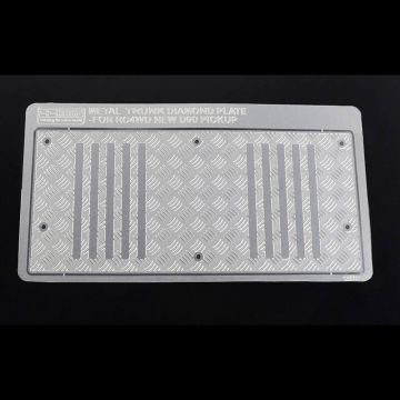 RC4WD Steel Diamond Tailgate Plate For RC4WD Gelande II 2015 Land Rover Defender D90 (Pick-Up)