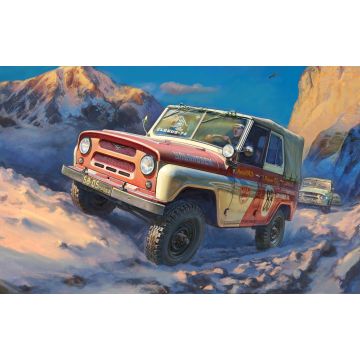 Zvezda 1:43 UAZ-469 Off-Road Utility Vehicle Plastic Model Kit