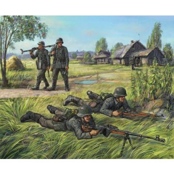 Zvezda 1:72 German WWII Anti Tank Team Plastic Model Kit