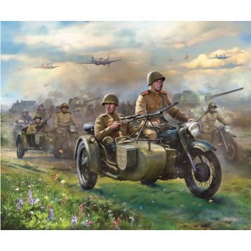 Zvezda 1:72 Soviet M-72 Sidecar Motorcycle W/Crew Plastic Model Kit