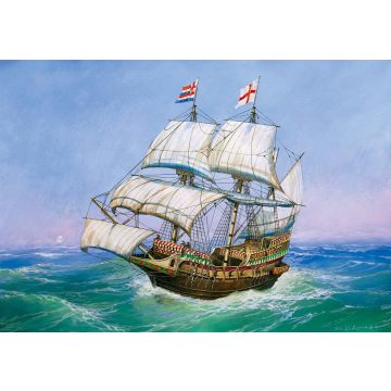 Zvezda 1:350 Golden Hind Plastic Model Kit