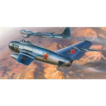 Italeri 1:72 MIG-15 "Fagot" Plastic Model Kit